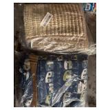 1 LOT OF (2) ASSORTED HOUSE GOODS