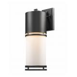 $184 LUMINATA 14W 1 LED OUTDOOR WALL MOUNT 5.88 X