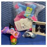 1 LOT OF 1-READING SUNGLASSES2 PACK./1- NEW BALANC