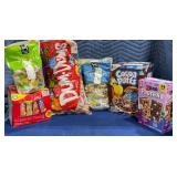 1 LOT OF 1-WALNUTS 48OZ./1-PECAN 32 OZ./1-SABRITAS