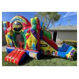 CRAYON TODDLER TOWN INFLATABLE W/BLOWER