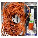 1 LOT OF (2) ASSROTED EXTENTION CORDS