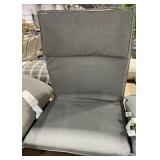 PORTABLE SEAT