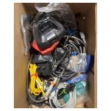 1 LOT OF ELECTRONICS AND ACCESSORIES, CABLES, CONN