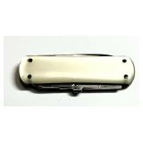 Small duel use pocket knife