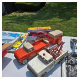 toys