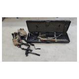 Right Handed Compound Bow w/ Case & Arrows, Jacket