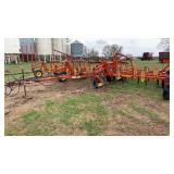 36-FT Bourgault 8800 Field Cultivator (Off Site)