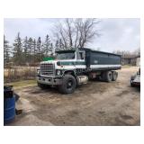1979 Ford 9000 20ft B&H