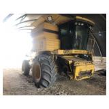New Holland TR97 RWA Combine