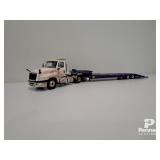 Die-Cast Highway Tractor w/Trailer 1:32 Scale