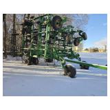 2013 John Deere 2410 Chisel Plow