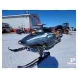 * Arctic Cat 550 Snowmobile
