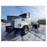 2014 Western Star 4700 Day Cab Truck Tractor