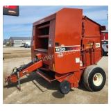 2005 Hesston 956A Round Baler