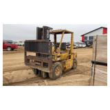 *Caterpillar V70D Gas Forklift