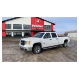 2007 GMC Sierra 2500HD 4X4 Pickup V8, 6.6 T