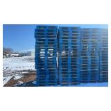 (20) Wood Shipping Pallets (Blue)