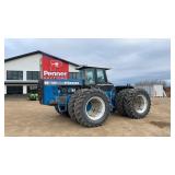 1989 Ford / Versatile 946 4WD Tractor