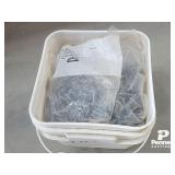 (2000) 1 1/2' Sheet Metal Screws Black