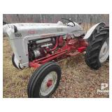 Ford 800 Powermaster Tractor