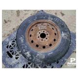 (1) 235/75R17 Hankook Dynapro Tire & Rim