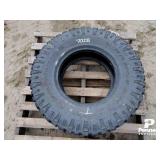 (1) 265/75R16 Goodyear Wrangler Duratrac Tire