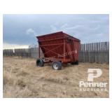 Richardson 700 Hi-Dump Silage Wagon