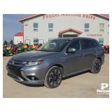 2018 Mitsubishi Outlander PHEV SUV AWD I4, 2.0L