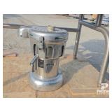 Commercial Juicer
