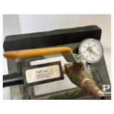 VACUUM TESTER