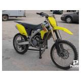 2015 Suzuki RM-Z 250 Dirt Bike
