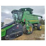 John Deere 9650 Combine