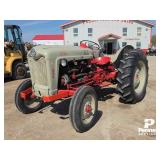 Ford 800 Tractor