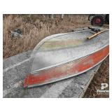 Viking 16' Aluminum Boat w/ Oars