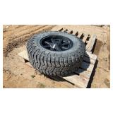 35x12.50R18 Tire w/ Ford Pickup Rim