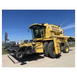 2002 New Holland TR99 Combine w/ Pickup Head