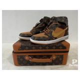 Unused Off-Louis Air Jordan's US-11 w/Case