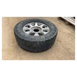 325/60/R20 Tire w/ Ford F-350 Rims