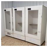 *O/S (3) Cat Condos / Enclosures
