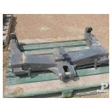 Cat Challenger 765D Category 4 3PTH Quick Hitch
