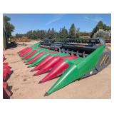 8 Row 30' Cressoni Chopping Corn Head