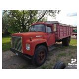 1971? International Loadstar 1600 Grain Truck