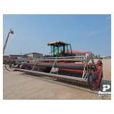 1992 Versatile 4750 Swather / Windrower
