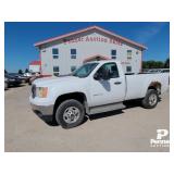 2014 GMC Sierra 2500HD Pickup 4X4 V8, 6L