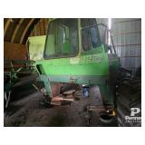 *O/S Co-op Implements 550 Swather 25' Grain Head