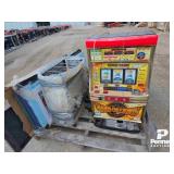 Vintage: Slot Machine, Oil: BA , Cans, Rack etc
