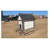 Insulated Dog House 3'x2'