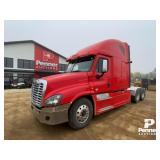 2014 Freightliner Cascadia Truck Tractor