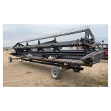 1992 MacDon 960 25' Rigid Draper Head w/ Trailer
